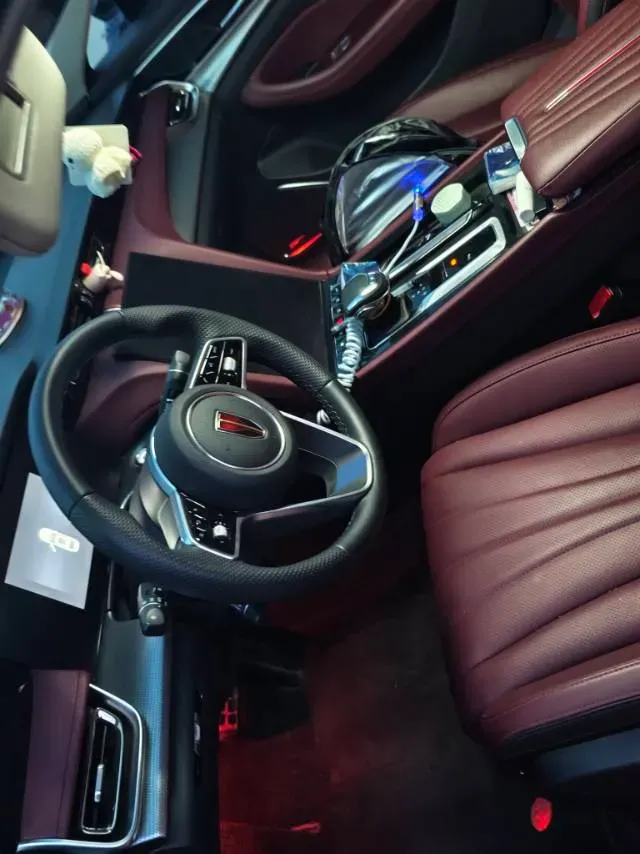2024 HongQi H5 1.5T 169HP L4 7DCT,autocango,china used car exporter,china ev exporter,chinese used car exporter,chinese used ev exporter