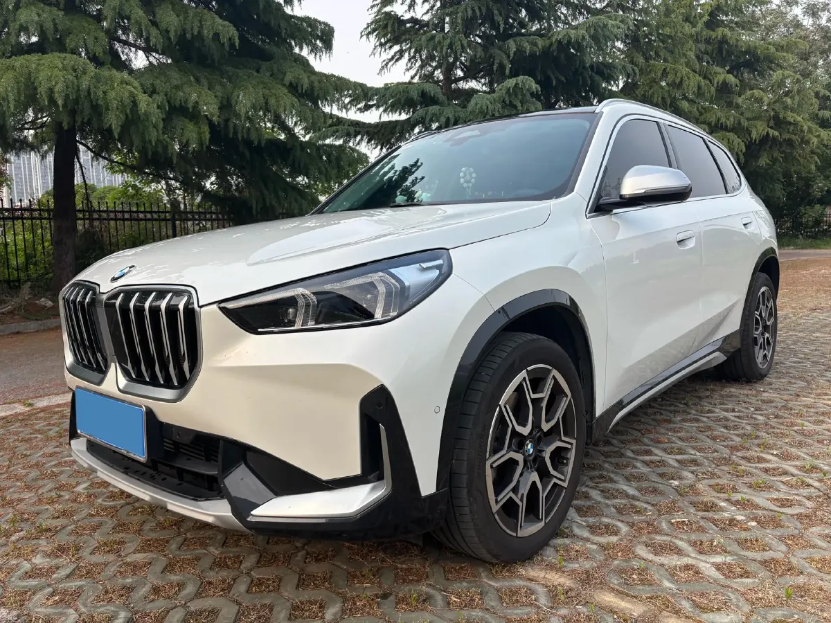 2024 BMW X1 2.0T 204HP L4 7DCT,autocango,china used car exporter,china ev exporter,chinese used car exporter,chinese used ev exporter
