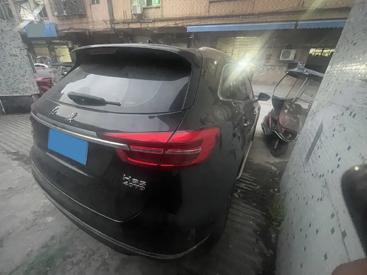 2019 HongQi HS5 2.0T 224HP L4 6AT,autocango,china used car exporter,china ev exporter,chinese used car exporter,chinese used ev exporter