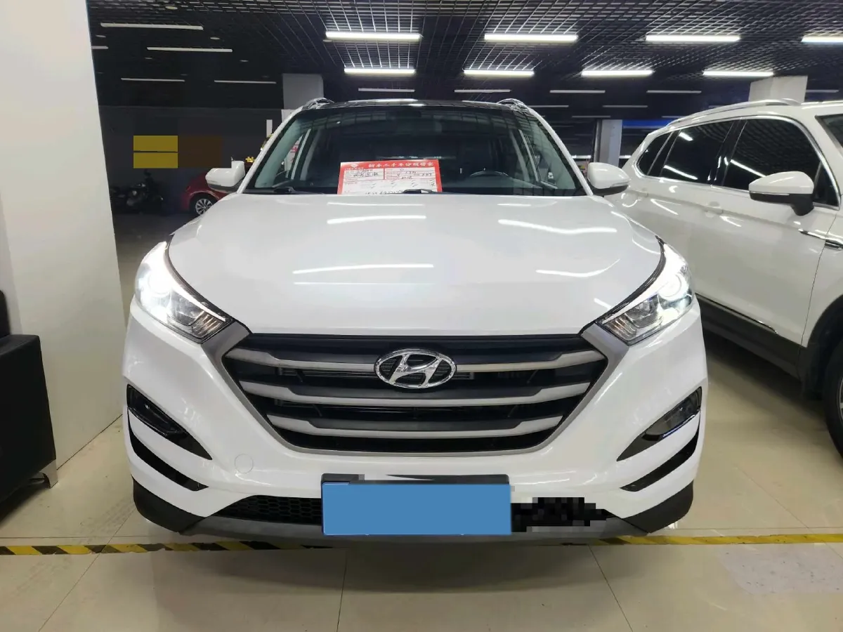 2015 Hyundai Tucson 1.6T 177HP L4 7DCT,autocango,china used car exporter,china ev exporter,chinese used car exporter,chinese used ev exporter