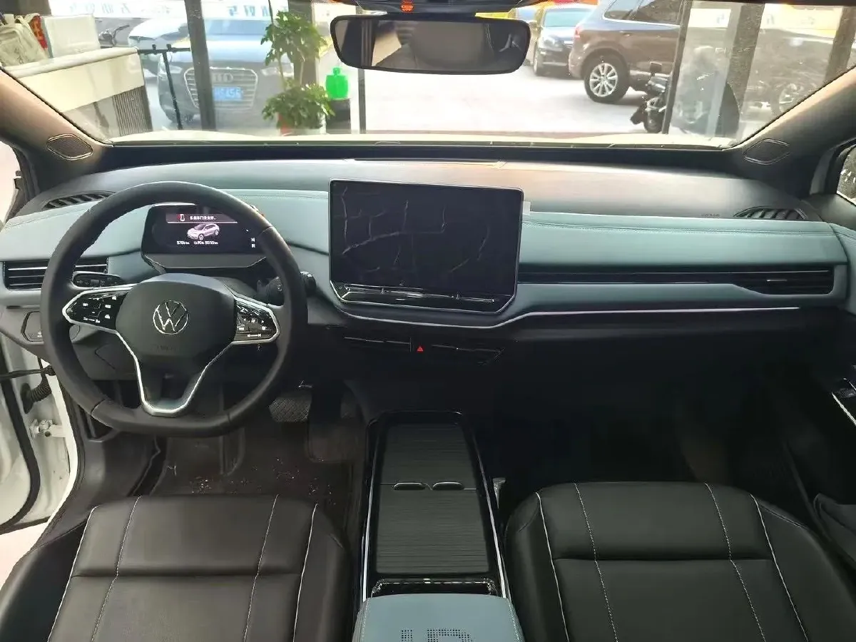 2025 Volkswagen ID.4 X BEV 52.8KWH,autocango,china used car exporter,china ev exporter,chinese used car exporter,chinese used ev exporter