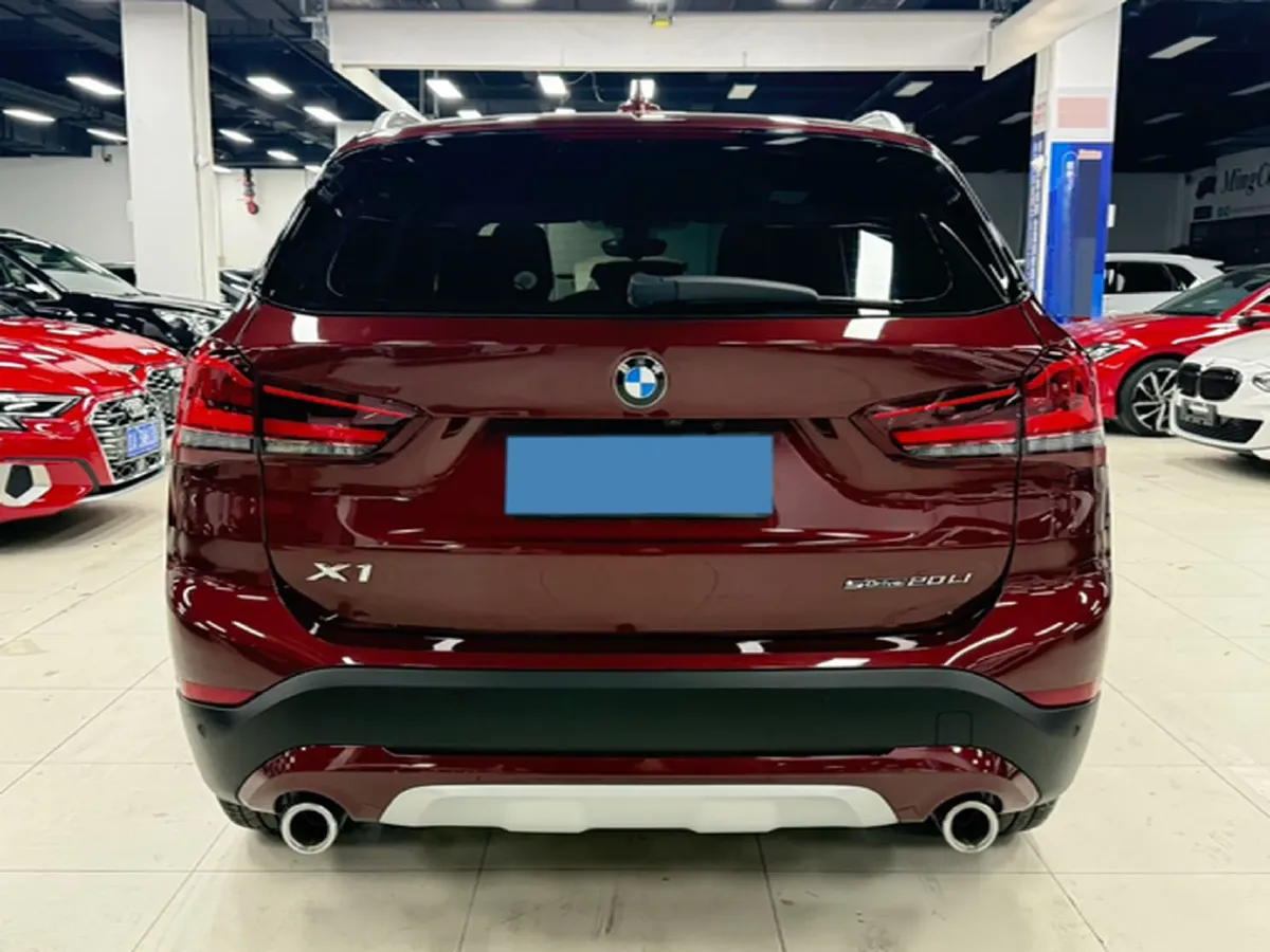 2022 BMW X1 1.5T 140HP L3 7DCT,autocango,china used car exporter,china ev exporter,chinese used car exporter,chinese used ev exporter