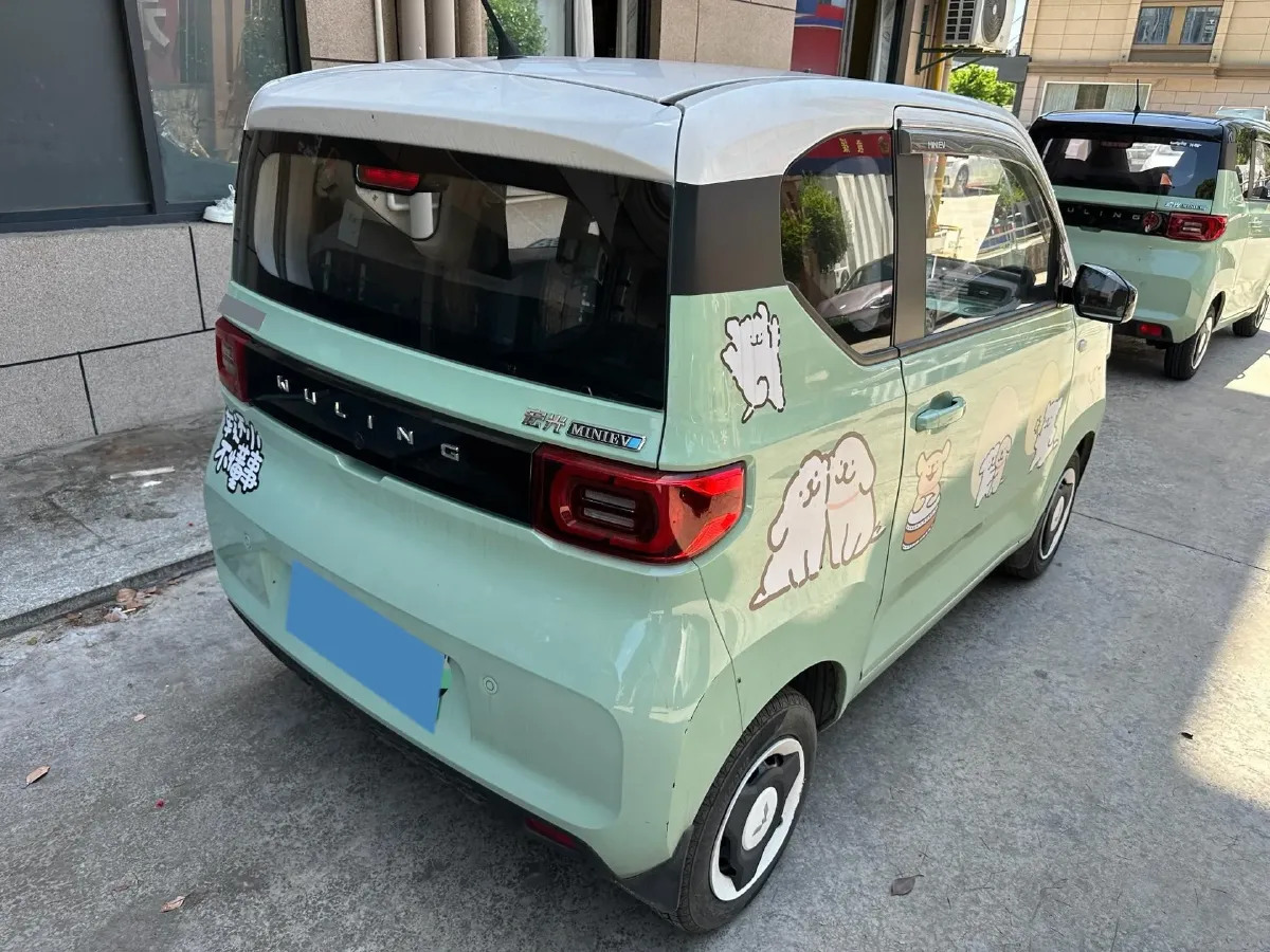 2021 WuLing HongGuang MINI EV BEV 13.8KWH,autocango,china used car exporter,china ev exporter,chinese used car exporter,chinese used ev exporter
