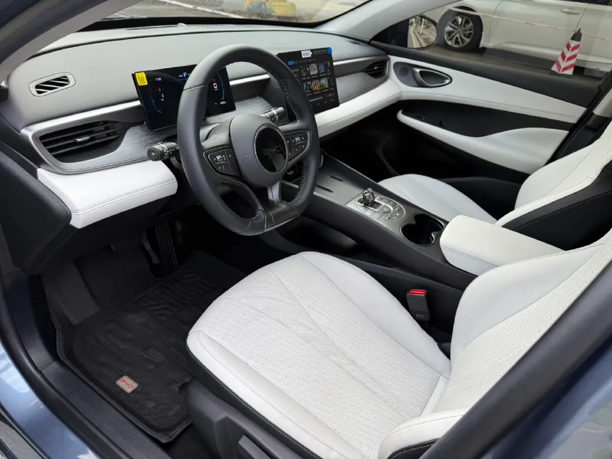 2025 BYD Seal05 DM-i 1.5L 101HP L4 E-CVT PHEV 7.68KWH,autocango,china used car exporter,china ev exporter,chinese used car exporter,chinese used ev exporter