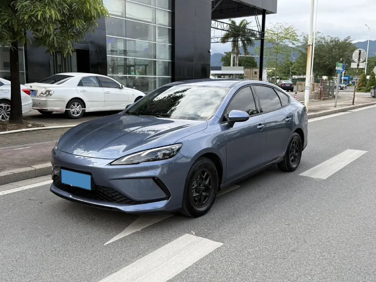 2025 BYD Seal05 DM-i 1.5L 101HP L4 E-CVT PHEV 7.68KWH,autocango,china used car exporter,china ev exporter,chinese used car exporter,chinese used ev exporter