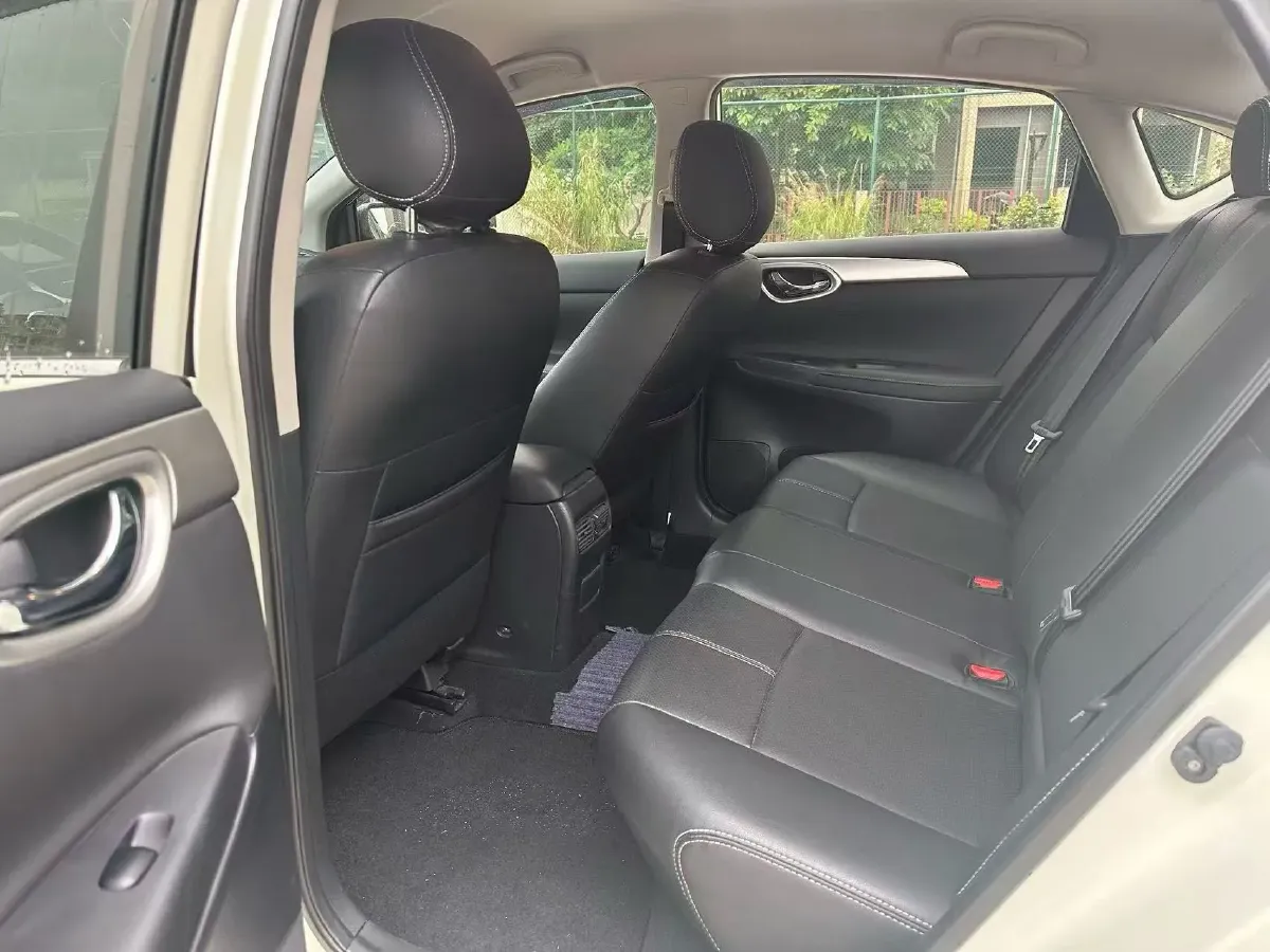 2021 Nissan Sylphy 1.6L 122HP L4 CVT,autocango,china used car exporter,china ev exporter,chinese used car exporter,chinese used ev exporter