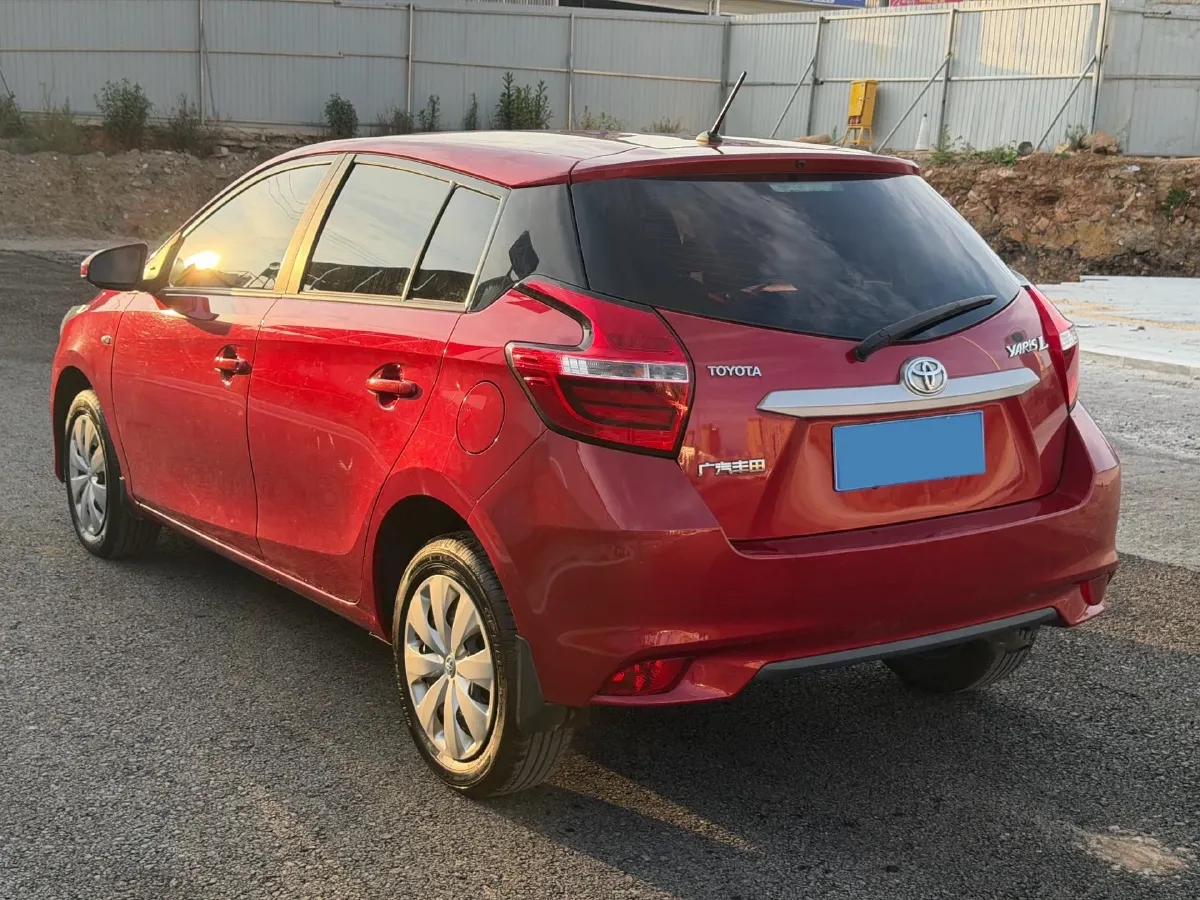 2017 Toyota Yaris L 1.5L 107HP L4 CVT,autocango,china used car exporter,china ev exporter,chinese used car exporter,chinese used ev exporter