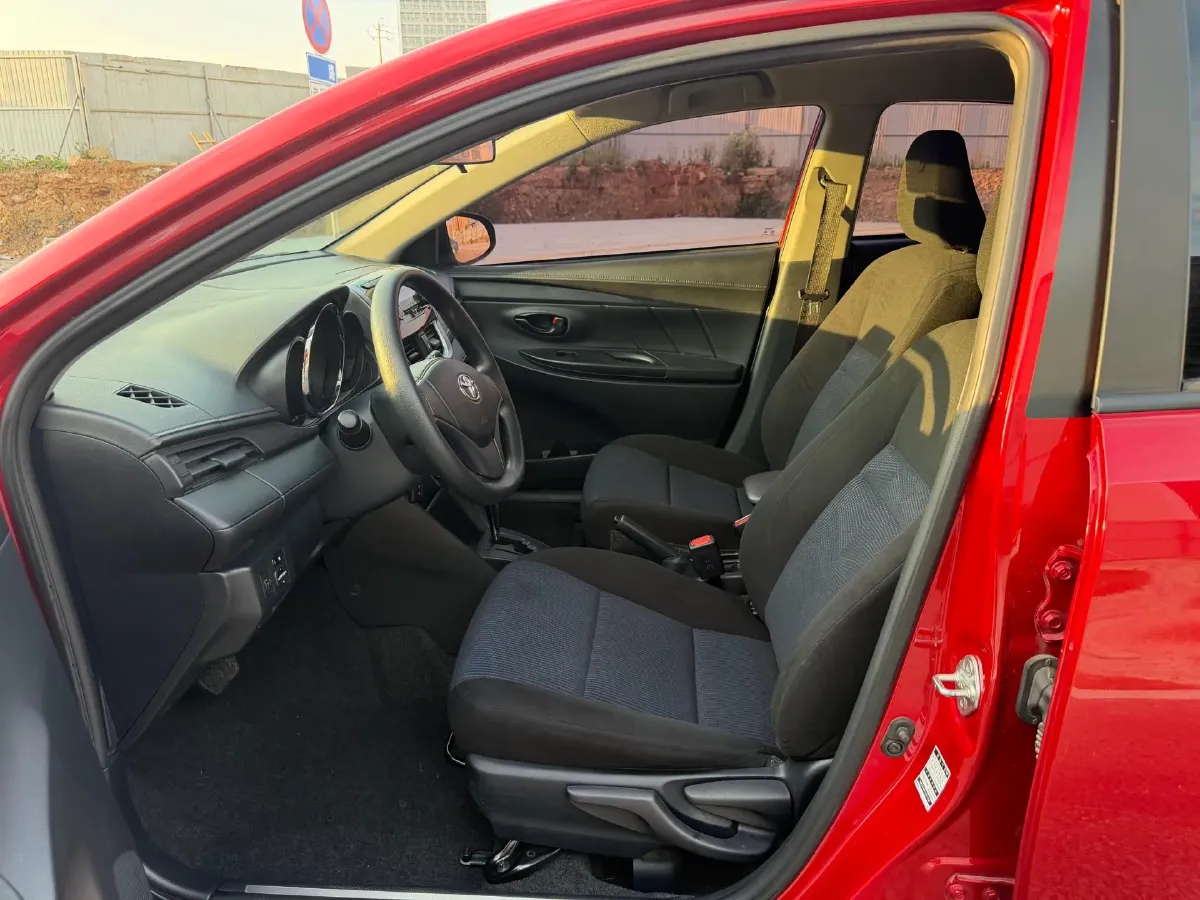 2017 Toyota Yaris L 1.5L 107HP L4 CVT,autocango,china used car exporter,china ev exporter,chinese used car exporter,chinese used ev exporter