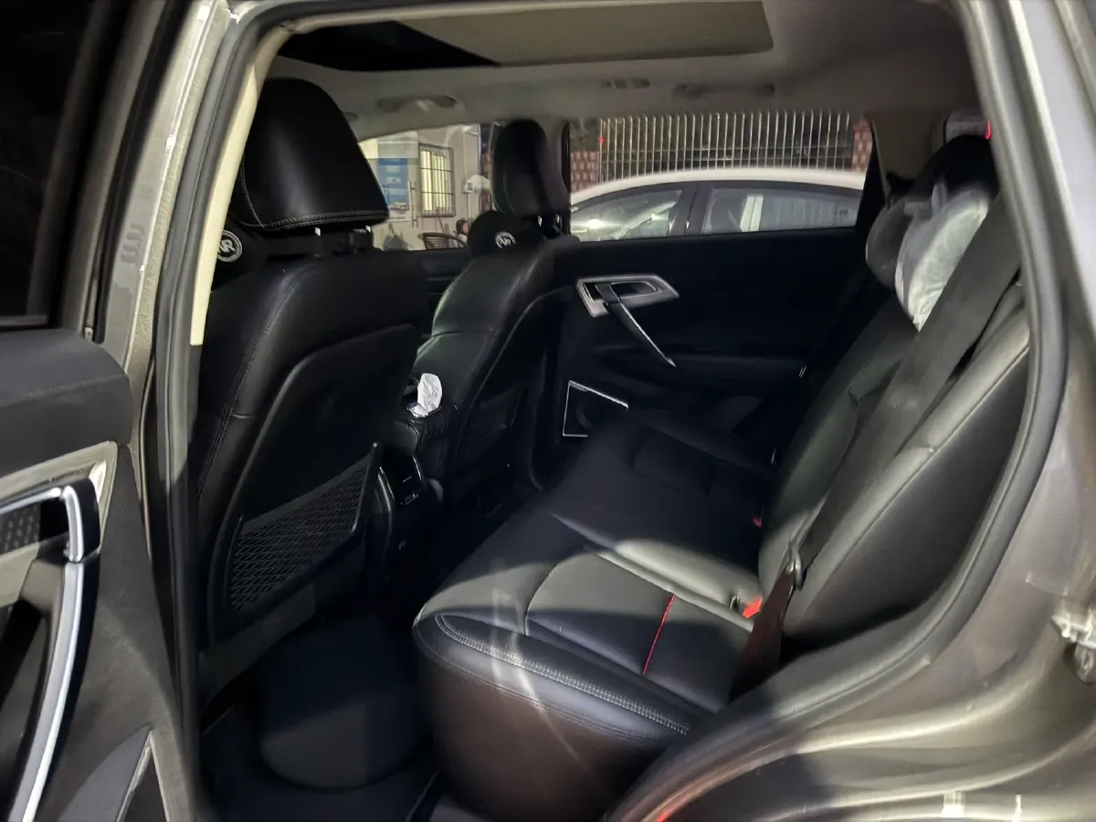 2018 Geely Azkarra 1.8T 184HP L4 6AT,autocango,china used car exporter,china ev exporter,chinese used car exporter,chinese used ev exporter