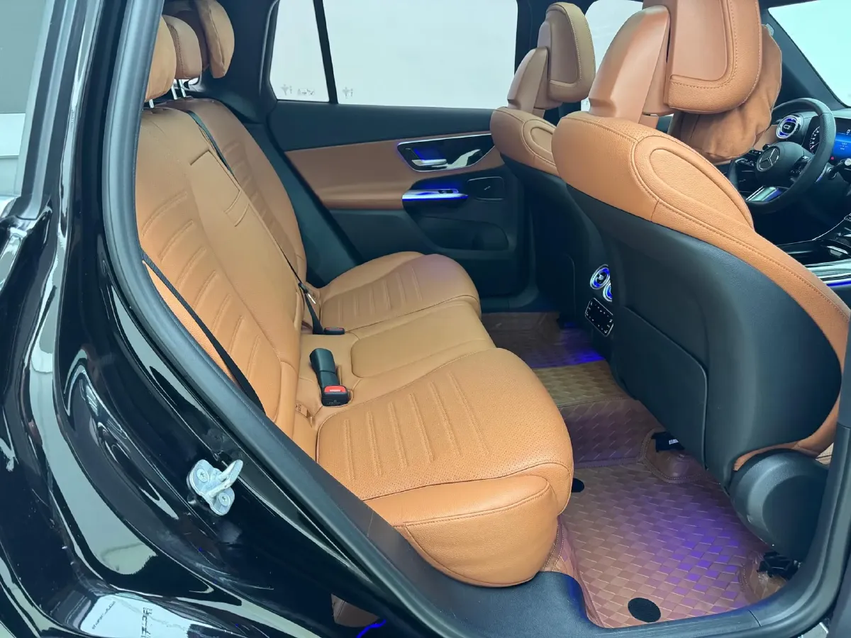 2023 Mercedes-Benz GLC Class 2.0T 258HP L4 9AT,autocango,china used car exporter,china ev exporter,chinese used car exporter,chinese used ev exporter