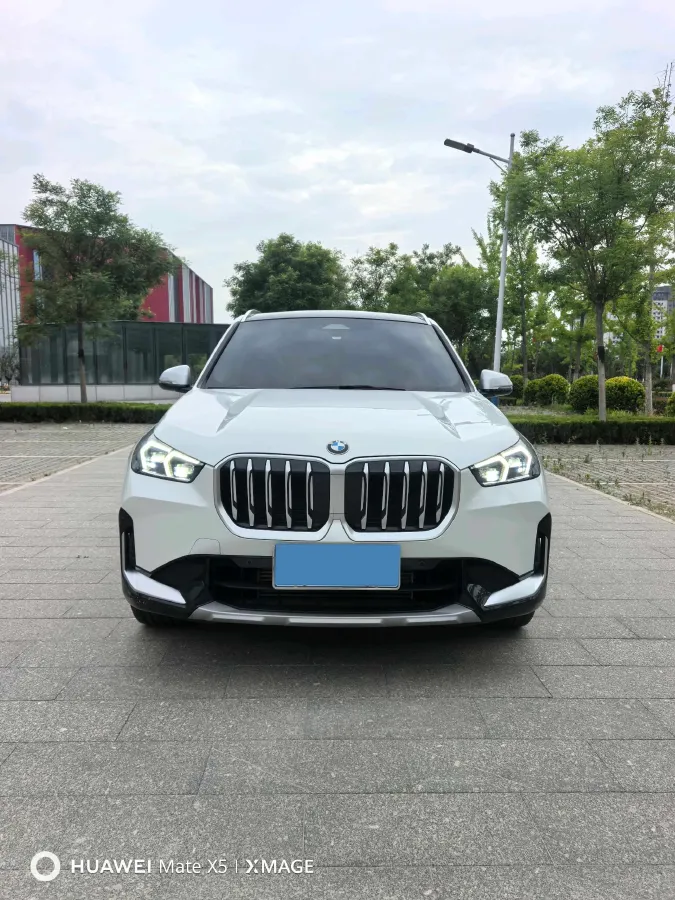 2024 BMW X1 2.0T 204HP L4 7DCT,autocango,china used car exporter,china ev exporter,chinese used car exporter,chinese used ev exporter