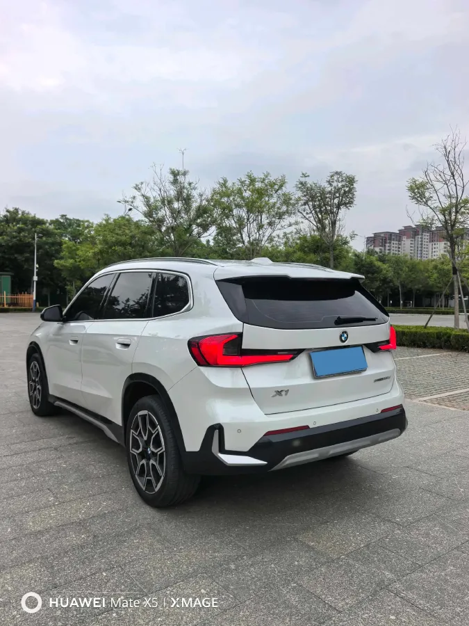 2024 BMW X1 2.0T 204HP L4 7DCT,autocango,china used car exporter,china ev exporter,chinese used car exporter,chinese used ev exporter