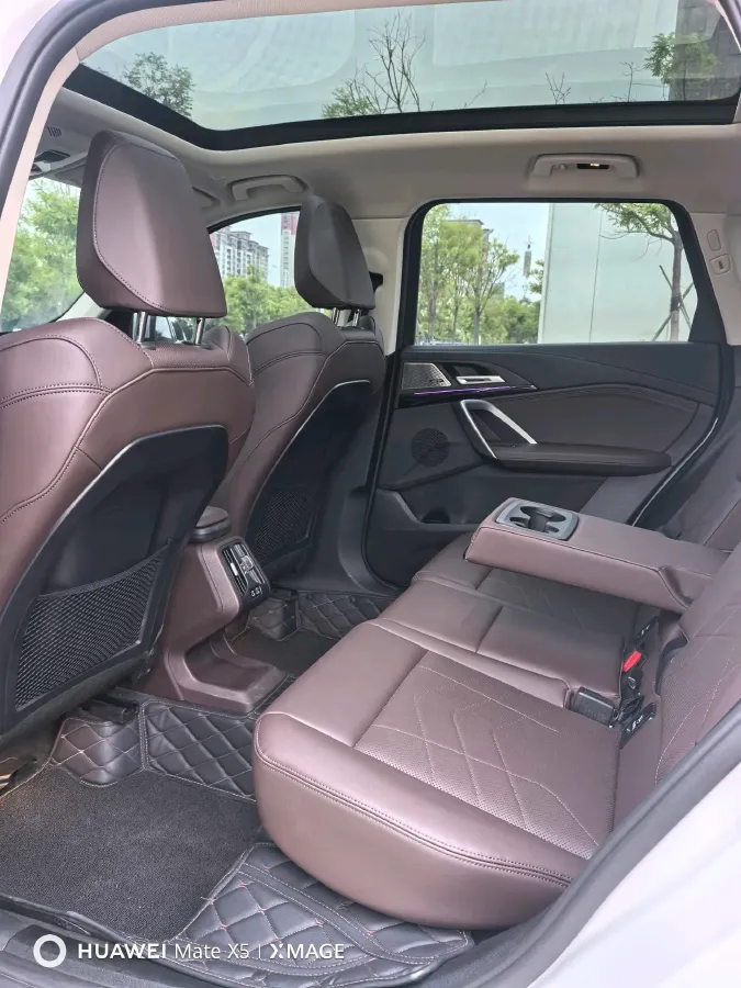 2024 BMW X1 2.0T 204HP L4 7DCT,autocango,china used car exporter,china ev exporter,chinese used car exporter,chinese used ev exporter