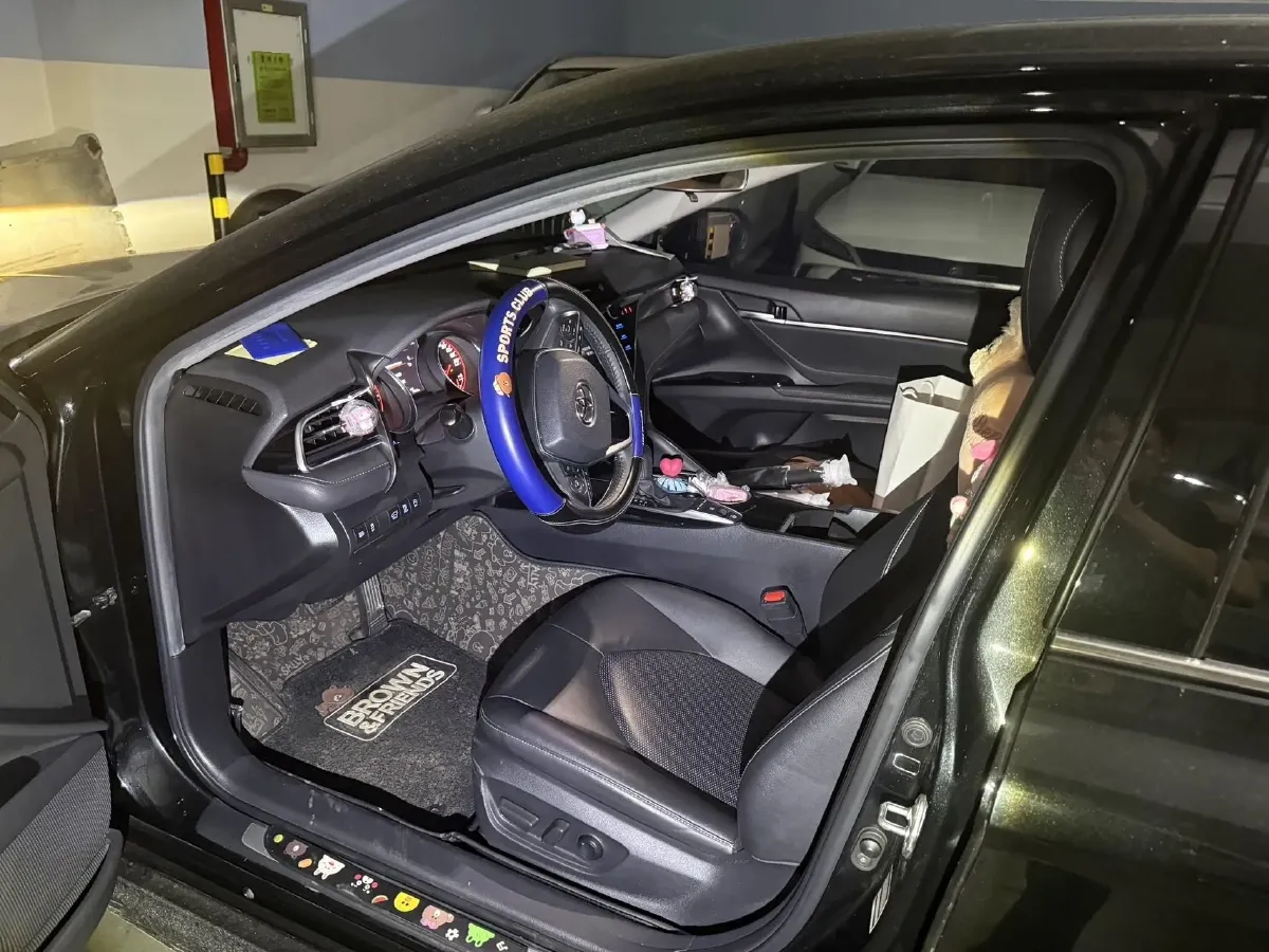 2019 Toyota Camry 2.5L 209HP L4 8AT,autocango,china used car exporter,china ev exporter,chinese used car exporter,chinese used ev exporter