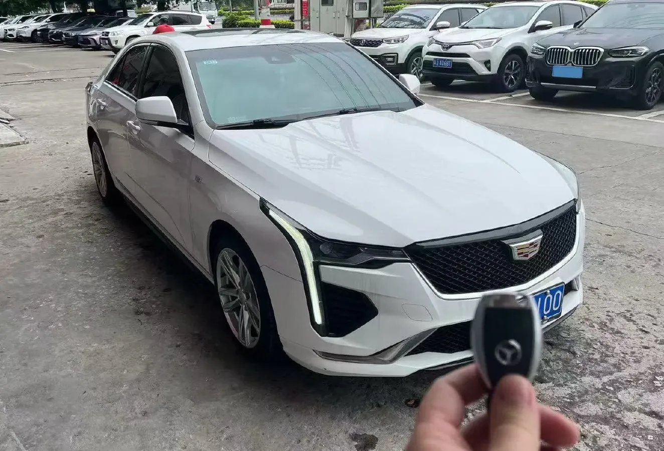 2021 Cadillac CT4 2.0T 237HP L4 8AT,autocango,china used car exporter,china ev exporter,chinese used car exporter,chinese used ev exporter