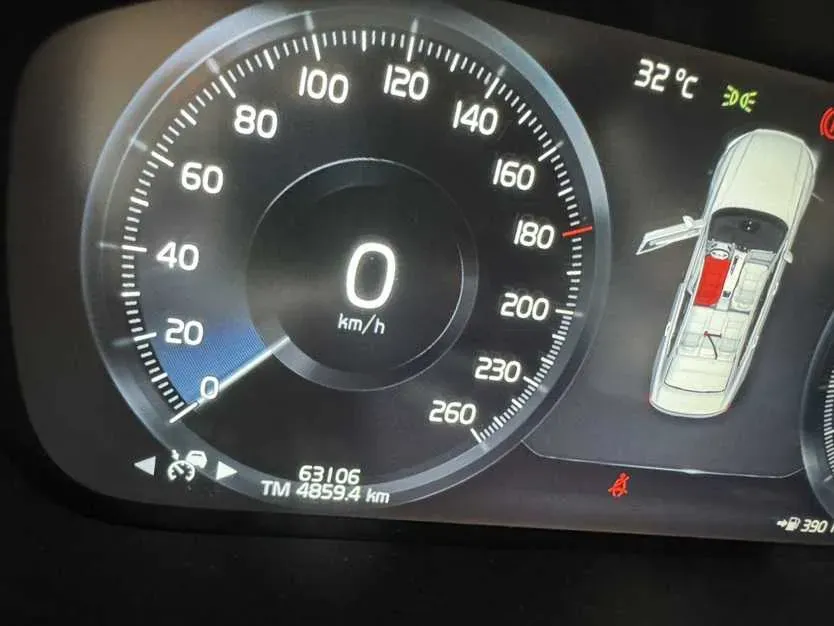 2021 Volvo S90 2.0T 250HP L4 8AT,autocango,china used car exporter,china ev exporter,chinese used car exporter,chinese used ev exporter