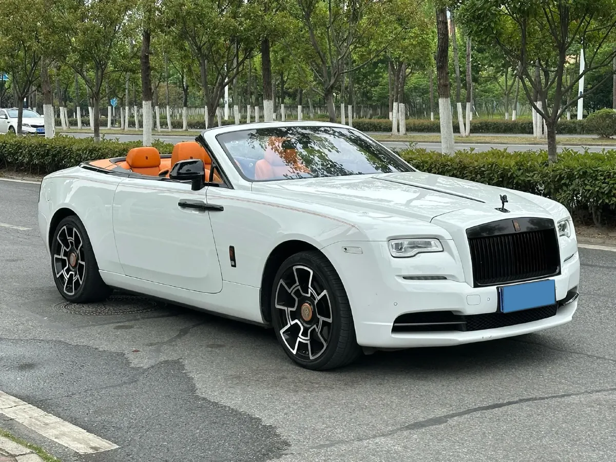 2018 Rolls-Royce Dawn 6.6T 571HP V12 8AT,autocango,china used car exporter,china ev exporter,chinese used car exporter,chinese used ev exporter