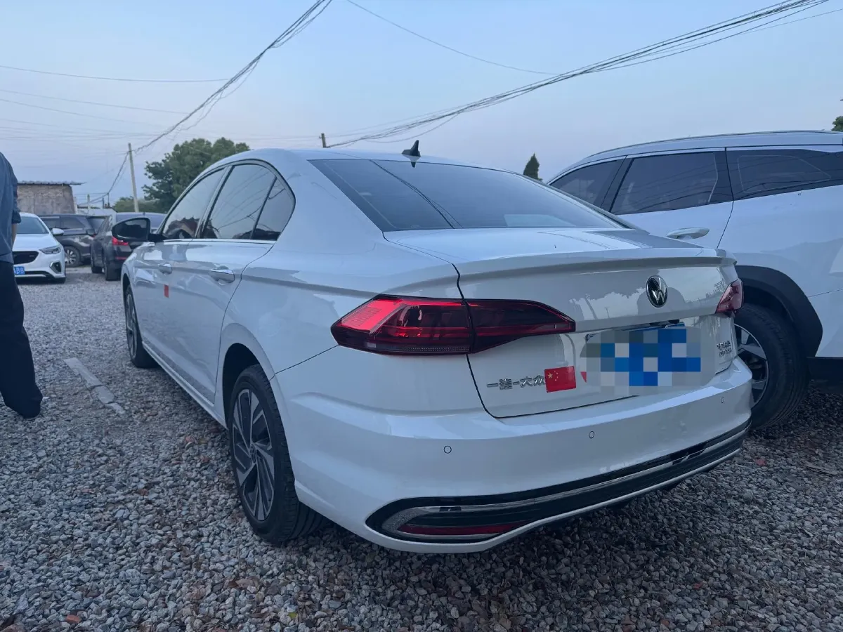2024 Volkswagen Bora 1.2T 116HP L4 7DCT,autocango,china used car exporter,china ev exporter,chinese used car exporter,chinese used ev exporter