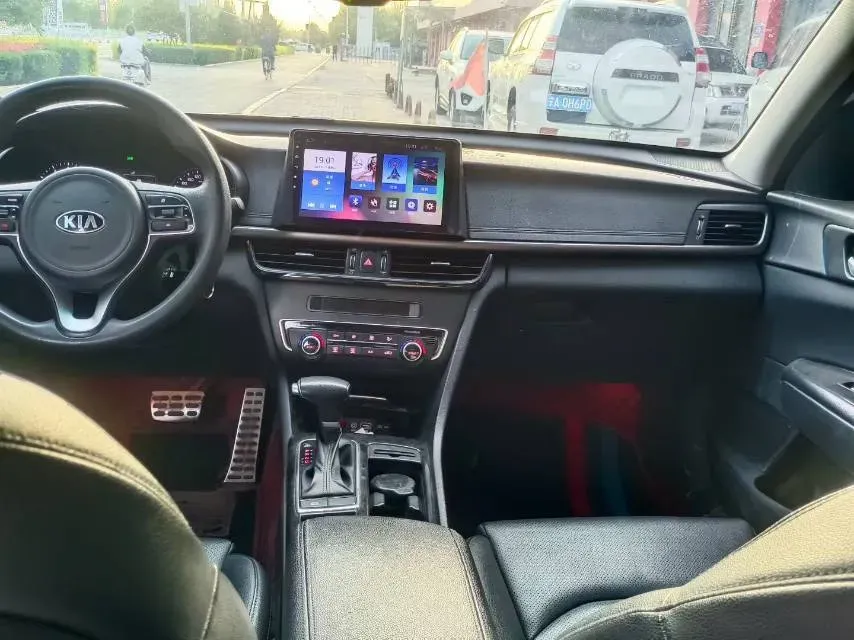 2016 Kia K5 2.0L 161HP L4 6AT,autocango,china used car exporter,china ev exporter,chinese used car exporter,chinese used ev exporter