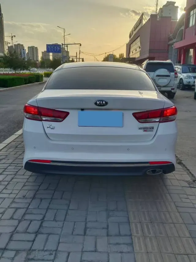 2016 Kia K5 2.0L 161HP L4 6AT,autocango,china used car exporter,china ev exporter,chinese used car exporter,chinese used ev exporter