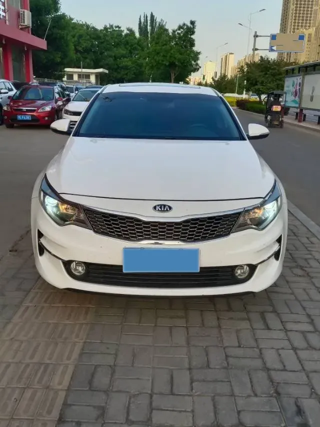 2016 Kia K5 2.0L 161HP L4 6AT,autocango,china used car exporter,china ev exporter,chinese used car exporter,chinese used ev exporter