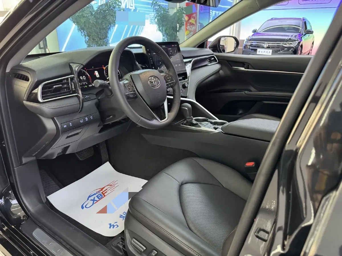 2023 Toyota Camry 2.5L 207HP L4 8AT,autocango,china used car exporter,china ev exporter,chinese used car exporter,chinese used ev exporter