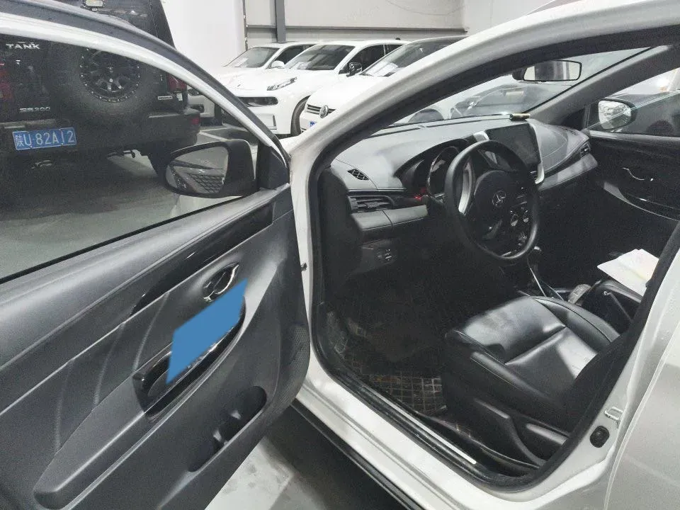 2022 Toyota Yaris L 1.5L 112HP L4 CVT,autocango,china used car exporter,china ev exporter,chinese used car exporter,chinese used ev exporter