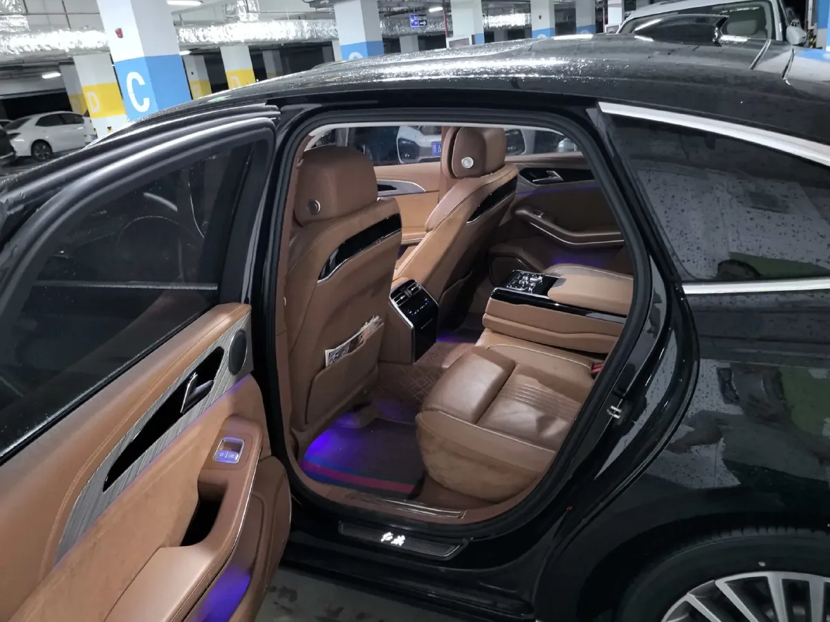 2020 HongQi H9 2.0T 252HP L4 7DCT,autocango,china used car exporter,china ev exporter,chinese used car exporter,chinese used ev exporter