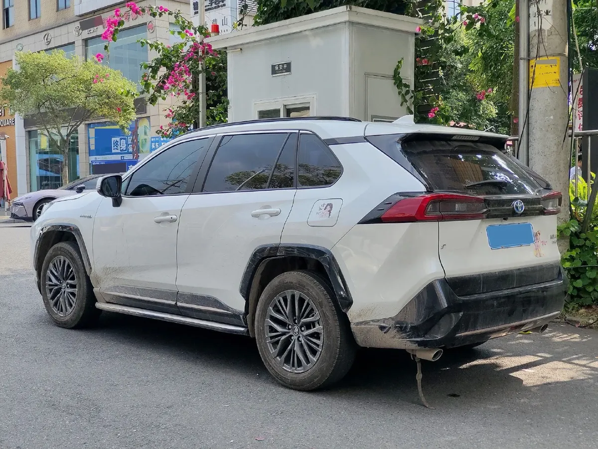 2024 Toyota Wildlander 2.5L 178HP L4 E-CVT Hybrid,autocango,china used car exporter,china ev exporter,chinese used car exporter,chinese used ev exporter