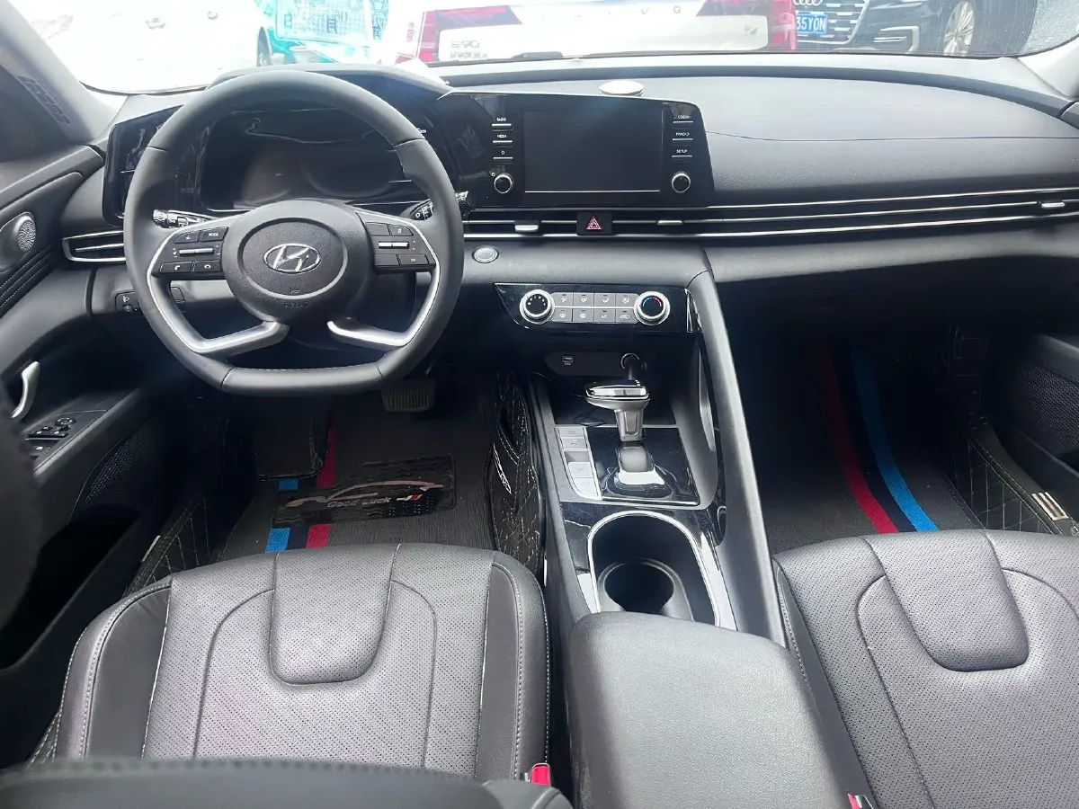 2022 Hyundai Elantra 1.5L 115HP L4 CVT,autocango,china used car exporter,china ev exporter,chinese used car exporter,chinese used ev exporter