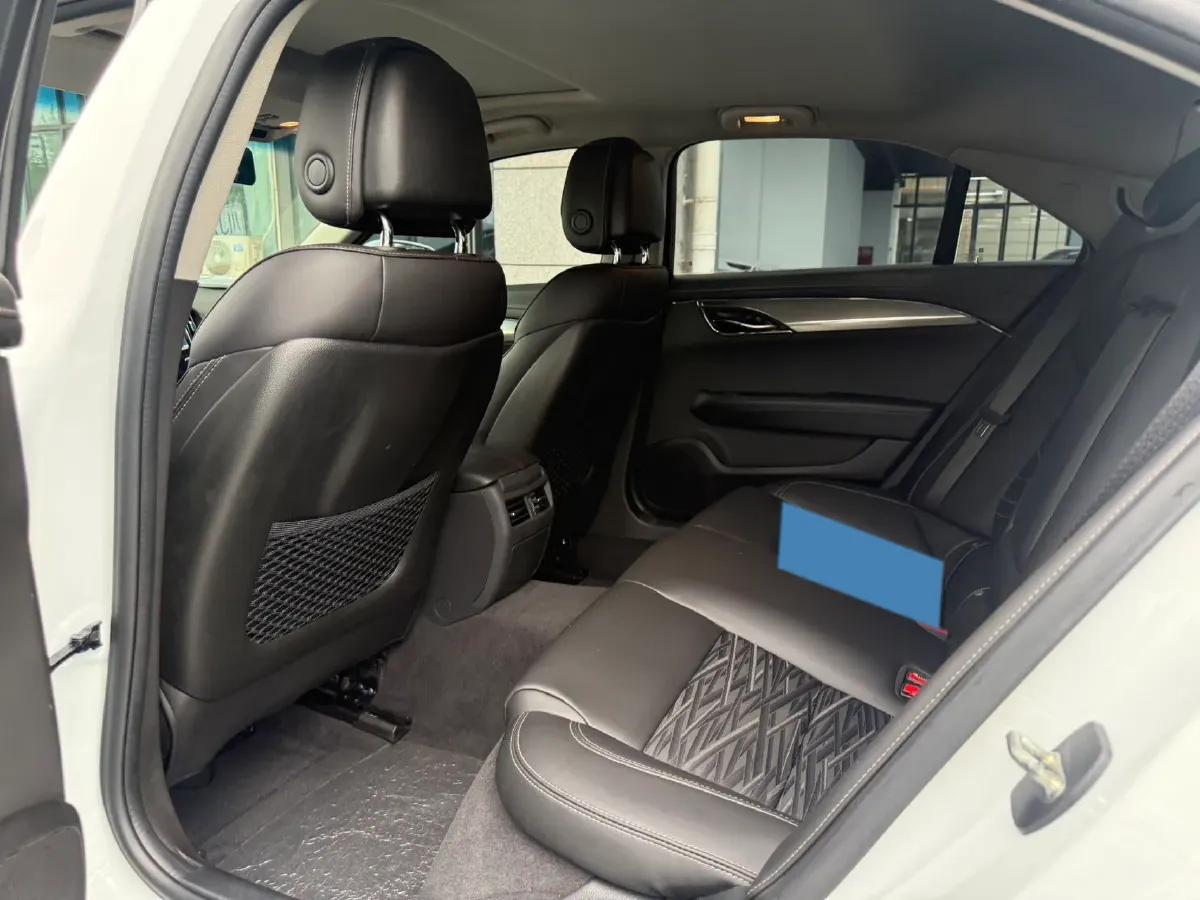 2017 Lincoln MKC 2.0T 203HP L4 6AT,autocango,china used car exporter,china ev exporter,chinese used car exporter,chinese used ev exporter