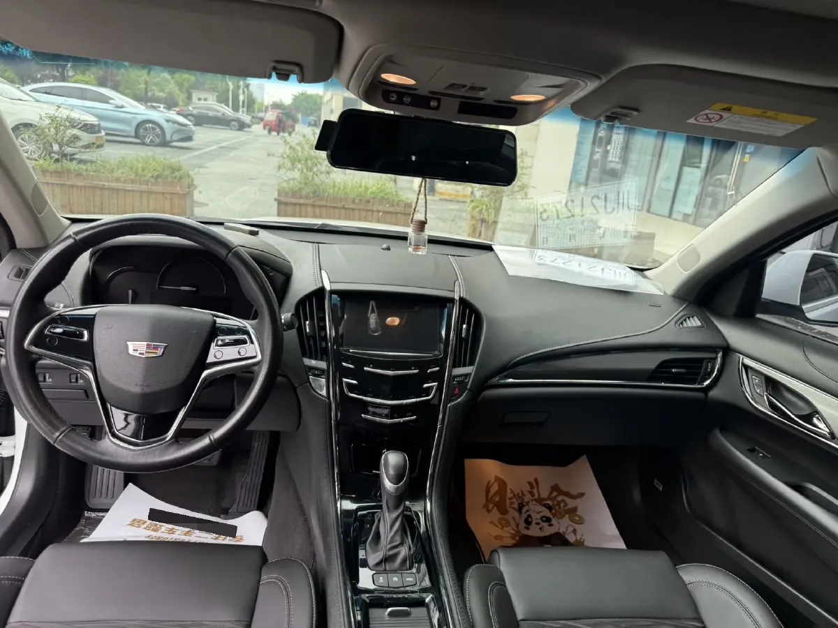 2017 Lincoln MKC 2.0T 203HP L4 6AT,autocango,china used car exporter,china ev exporter,chinese used car exporter,chinese used ev exporter