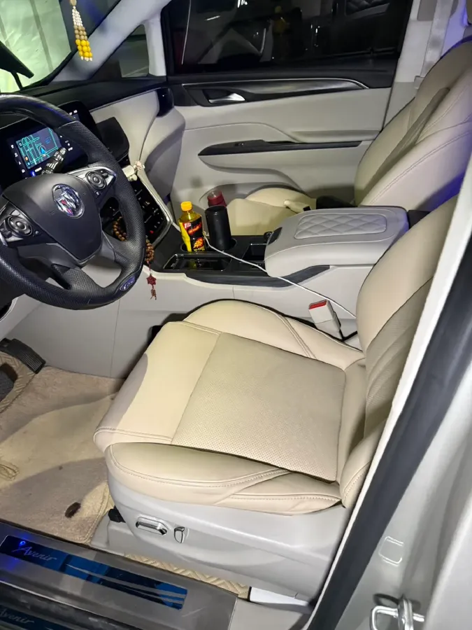 2022 Buick GL8 2.0T 237HP L4 9AT,autocango,china used car exporter,china ev exporter,chinese used car exporter,chinese used ev exporter