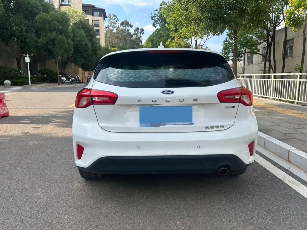 2019 Ford Focus 1.5T 184HP L3 8AT,autocango,china used car exporter,china ev exporter,chinese used car exporter,chinese used ev exporter