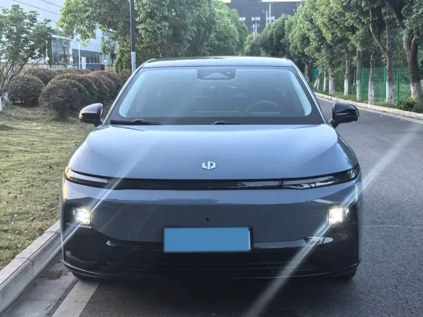 2025 Leapmotor B01 BEV,autocango,china used car exporter,china ev exporter,chinese used car exporter,chinese used ev exporter