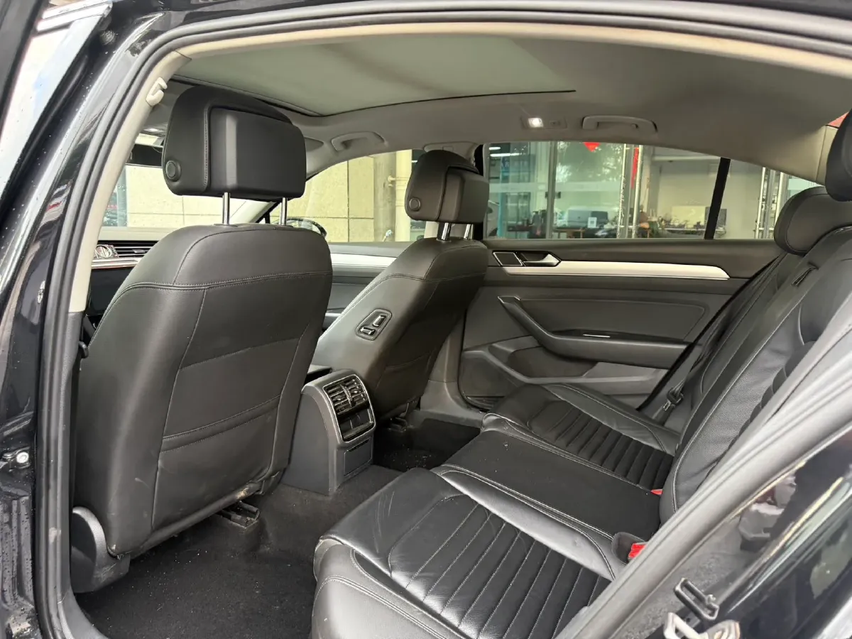 2019 Chevrolet Malibu XL 2.0T 241HP L4 9AT,autocango,china used car exporter,china ev exporter,chinese used car exporter,chinese used ev exporter