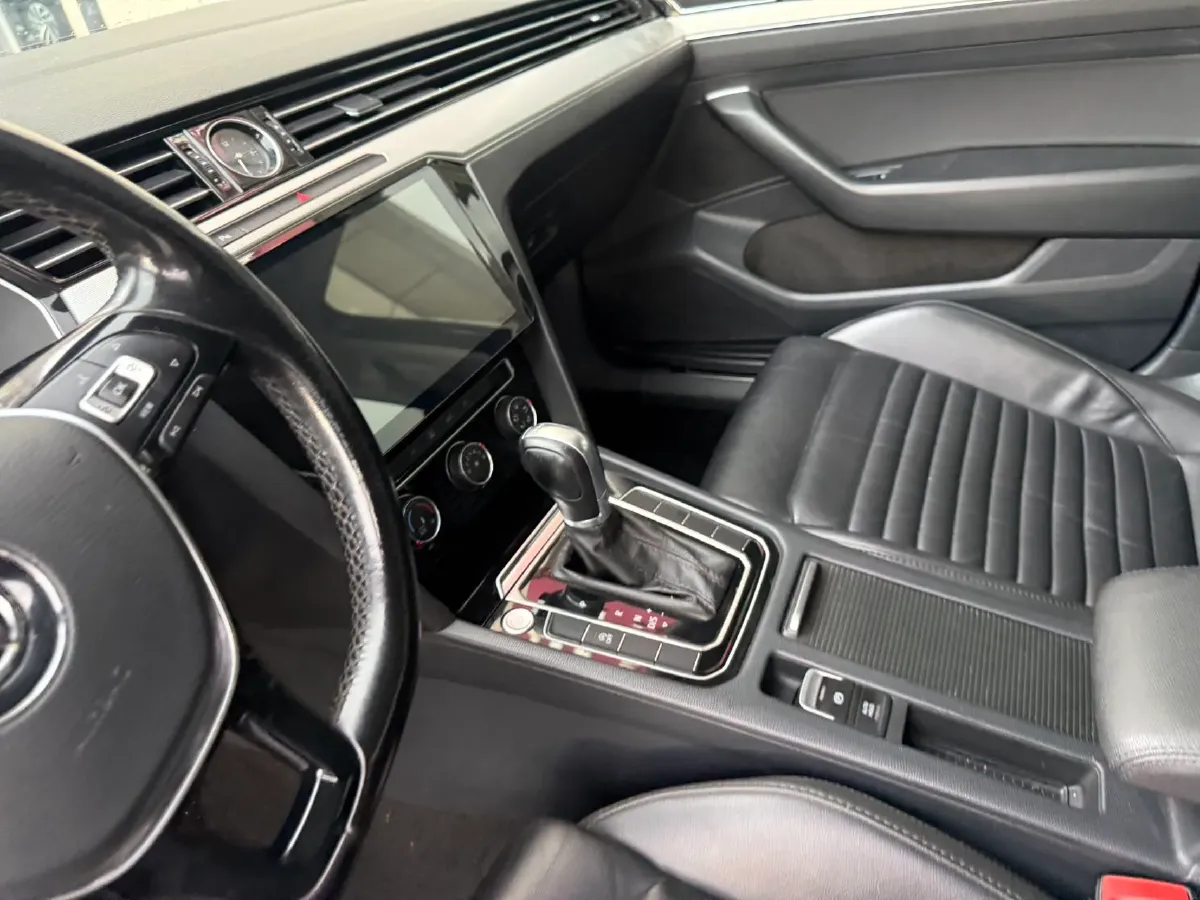 2019 Chevrolet Malibu XL 2.0T 241HP L4 9AT,autocango,china used car exporter,china ev exporter,chinese used car exporter,chinese used ev exporter
