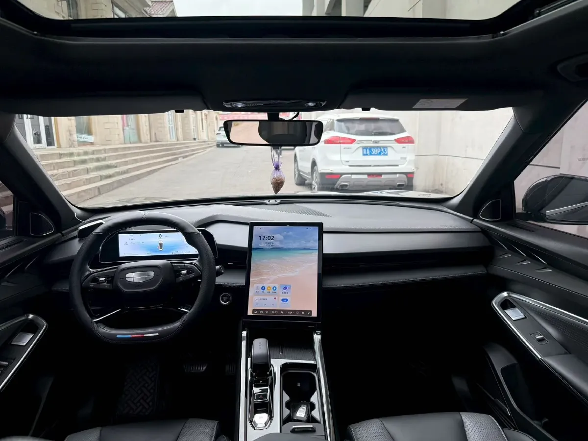 2023 Geely Azkarra 1.5T 181HP L4 7DCT,autocango,china used car exporter,china ev exporter,chinese used car exporter,chinese used ev exporter