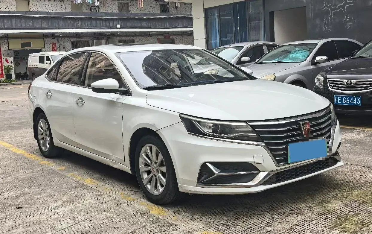 2017 Roewe i6 1.0T 125HP L3 2AT PHEV,autocango,china used car exporter,china ev exporter,chinese used car exporter,chinese used ev exporter