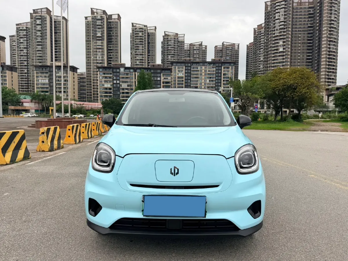 2025 Leapmotor T03 BEV 41.3KWH,autocango,china used car exporter,china ev exporter,chinese used car exporter,chinese used ev exporter