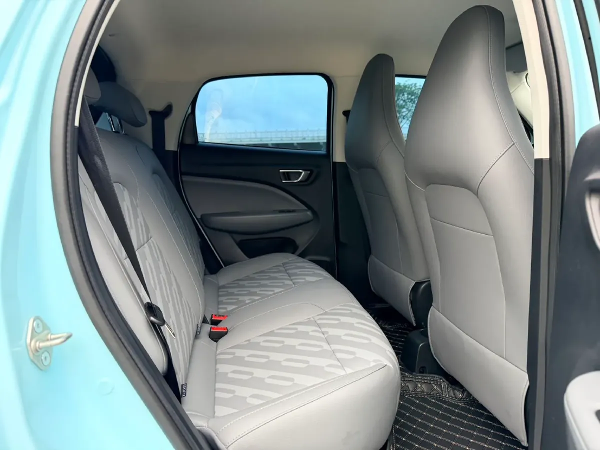 2025 Leapmotor T03 BEV 41.3KWH,autocango,china used car exporter,china ev exporter,chinese used car exporter,chinese used ev exporter