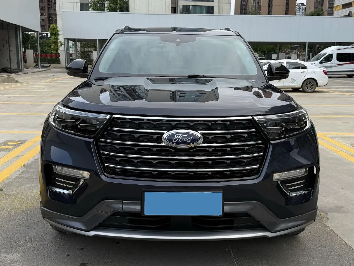 2020 Ford Explorer 2.3T 276HP L4 10AT,autocango,china used car exporter,china ev exporter,chinese used car exporter,chinese used ev exporter