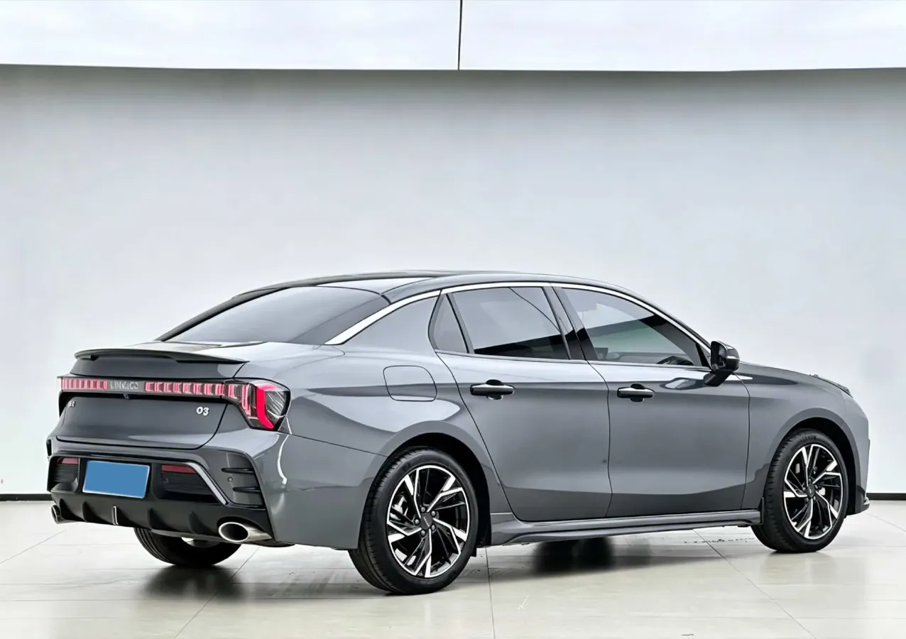 2025 LYNK&CO 03 1.5T 181HP L4 7DCT,autocango,china used car exporter,china ev exporter,chinese used car exporter,chinese used ev exporter