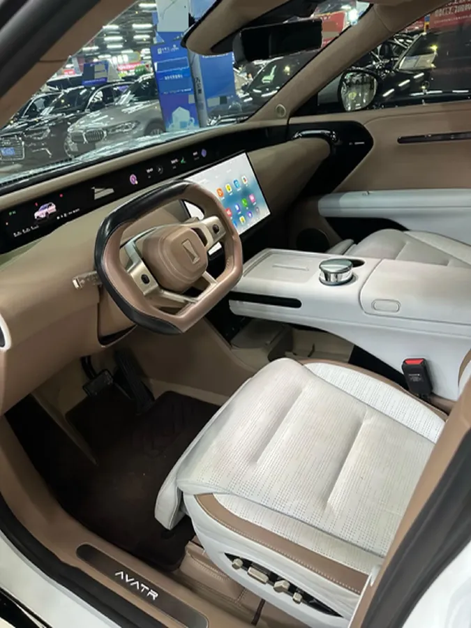 2024 Avatr 07 1.5T 156HP L4 REEV 39.05KWH,autocango,china used car exporter,china ev exporter,chinese used car exporter,chinese used ev exporter