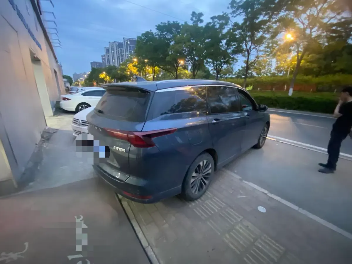 2020 WuLing KaiJie 1.5T 147HP L4 CVT,autocango,china used car exporter,china ev exporter,chinese used car exporter,chinese used ev exporter