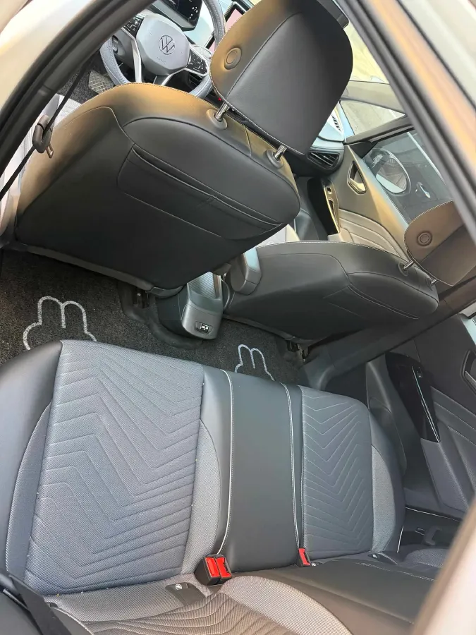 2025 Volkswagen ID.3 BEV 52.8KWH,autocango,china used car exporter,china ev exporter,chinese used car exporter,chinese used ev exporter