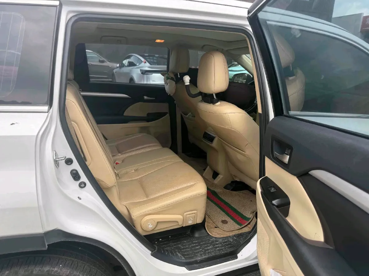 2019 Mazda CX-8 2.5L 192HP L4 6AT,autocango,china used car exporter,china ev exporter,chinese used car exporter,chinese used ev exporter