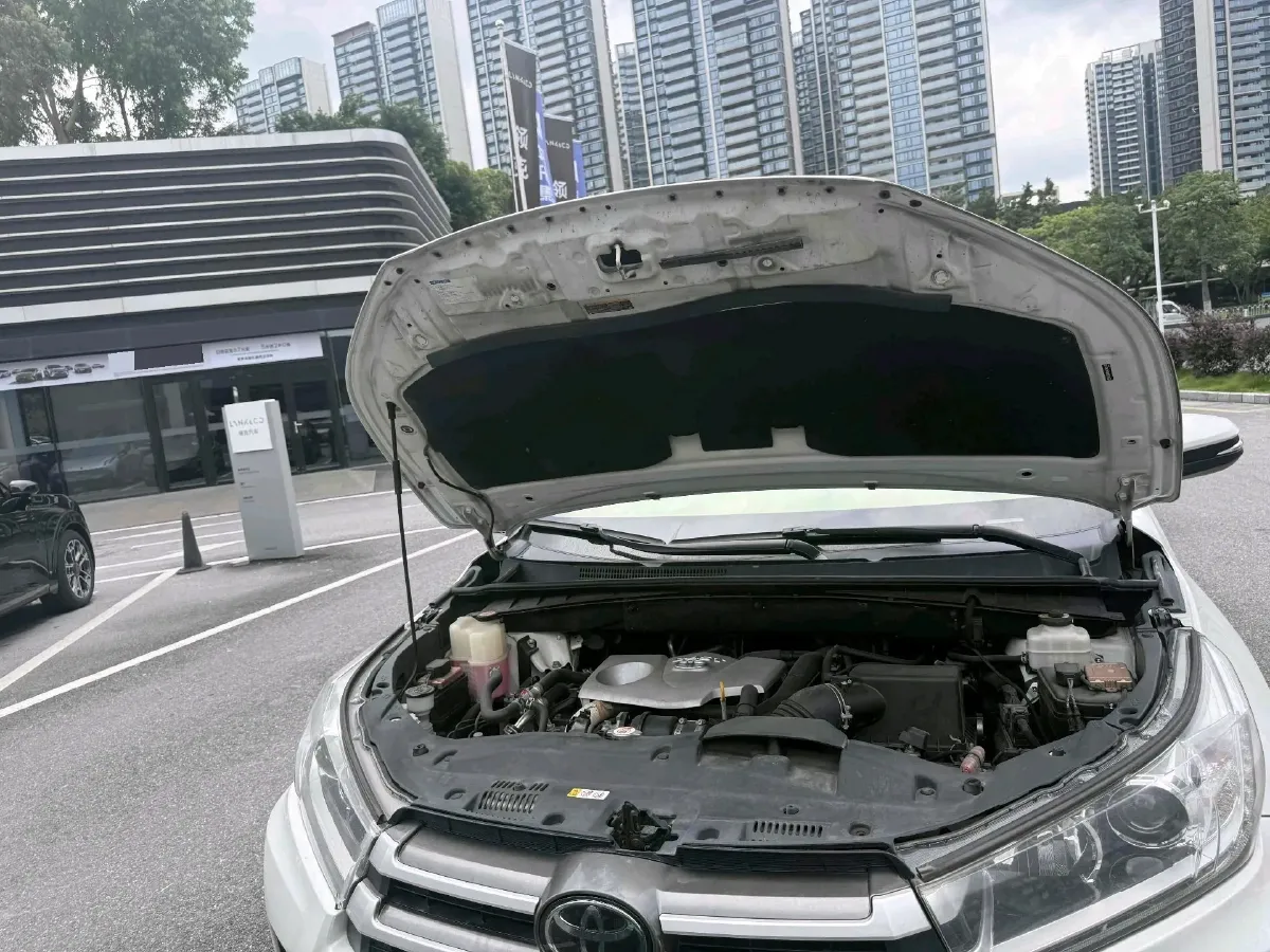 2019 Mazda CX-8 2.5L 192HP L4 6AT,autocango,china used car exporter,china ev exporter,chinese used car exporter,chinese used ev exporter