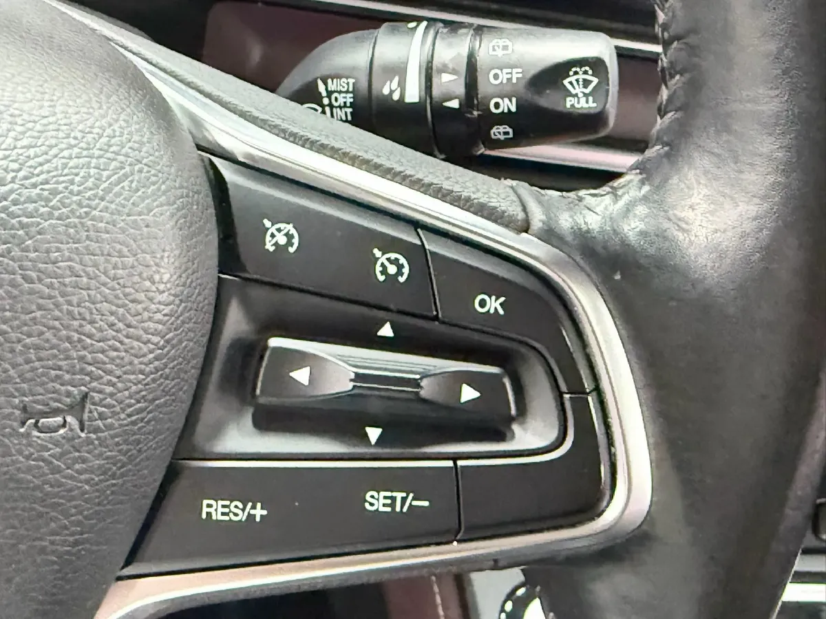 2021 GAC Trumpchi M6 1.5T 169HP L4 7DCT,autocango,china used car exporter,china ev exporter,chinese used car exporter,chinese used ev exporter