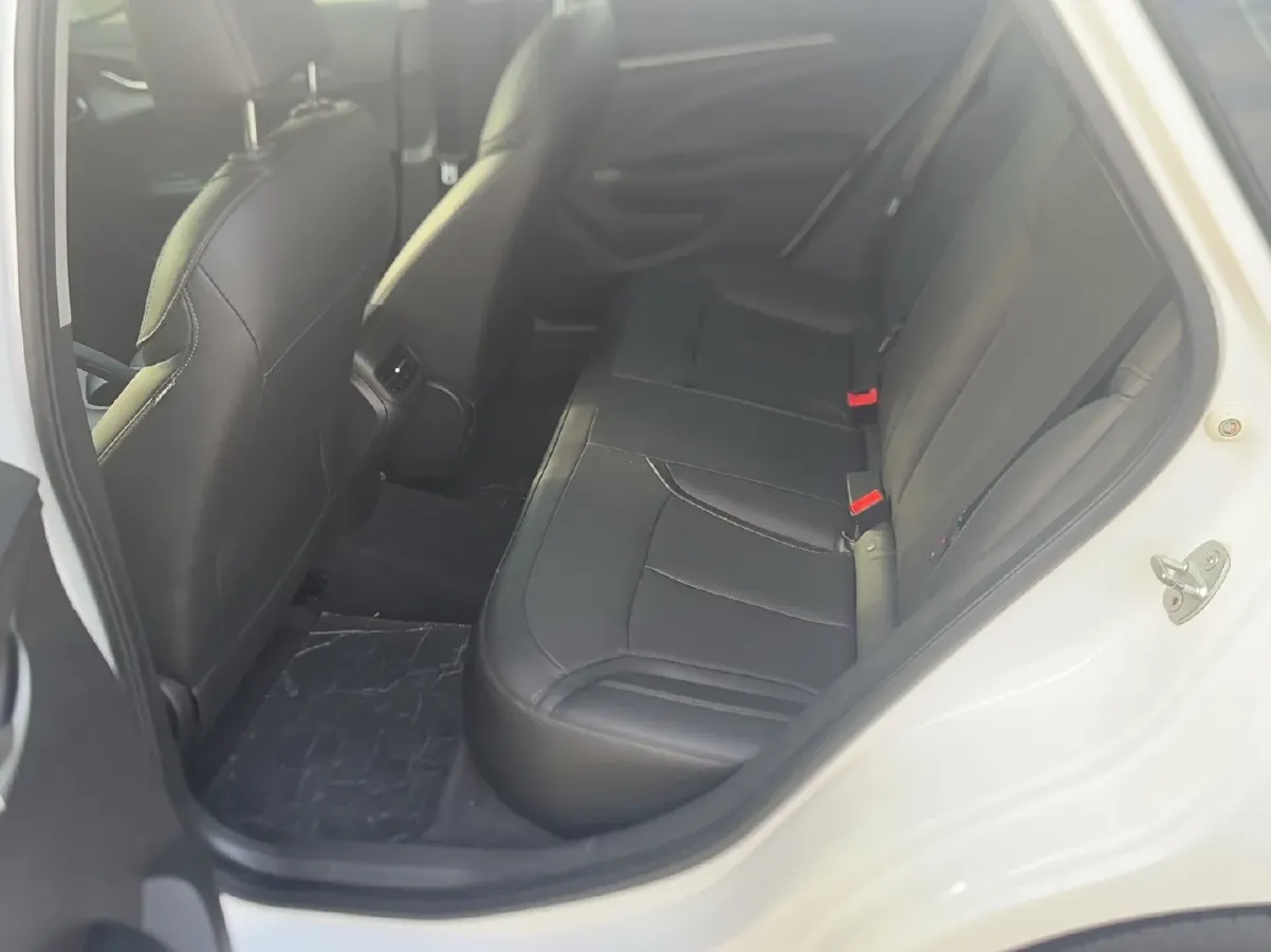 2021 Buick Excelle 1.5L 113HP L4 6AT,autocango,china used car exporter,china ev exporter,chinese used car exporter,chinese used ev exporter